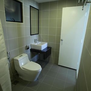 Two Bedroom Suite Twin